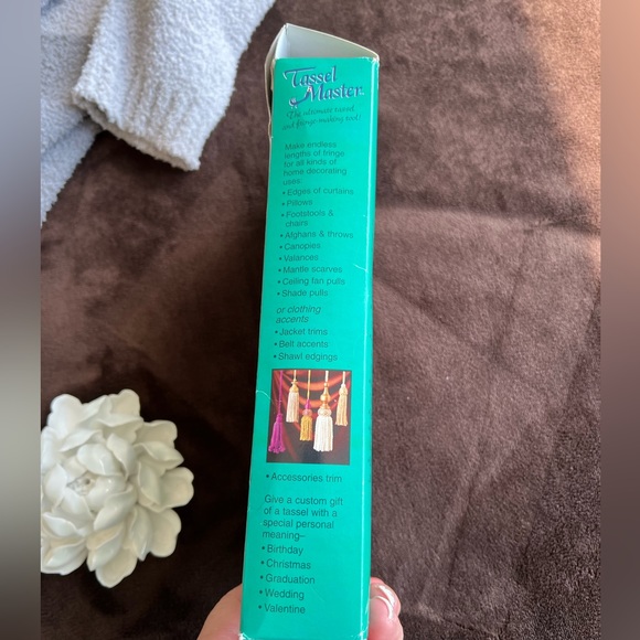 NIB Tassel Master - Picture 6 of 8